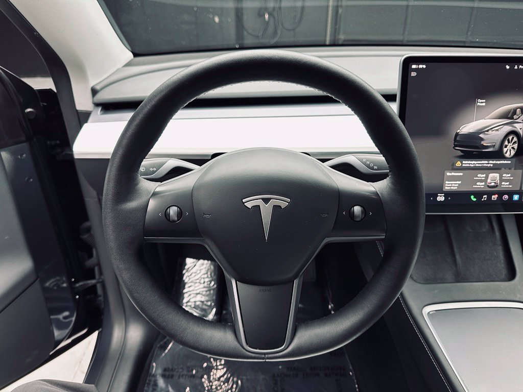 Used 2023 Tesla Model Y Long Range AWD/4WD image 15