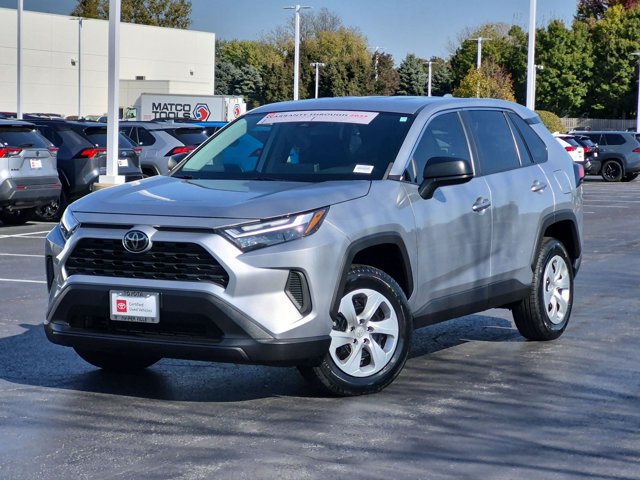 Certified 2023 Toyota RAV4 LE AWD/4WD image 2
