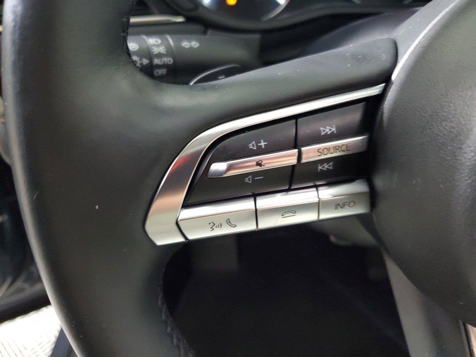 Used 2021 MAZDA CX-30 FWD 2.5 S w/ Premium Package image 24