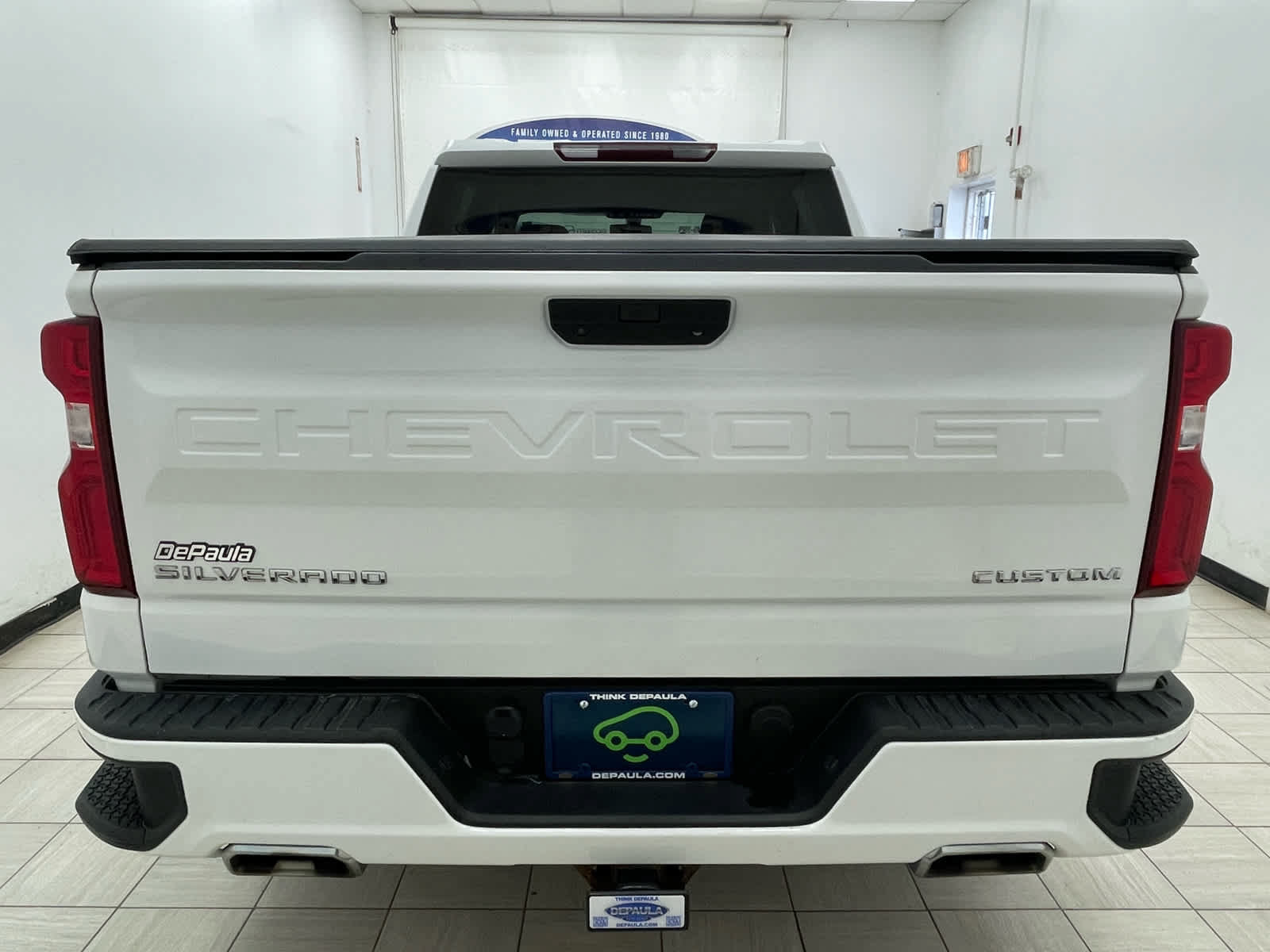 Used 2020 Chevrolet Silverado 1500 Custom w/ Custom Value Package AWD/4WD image 19