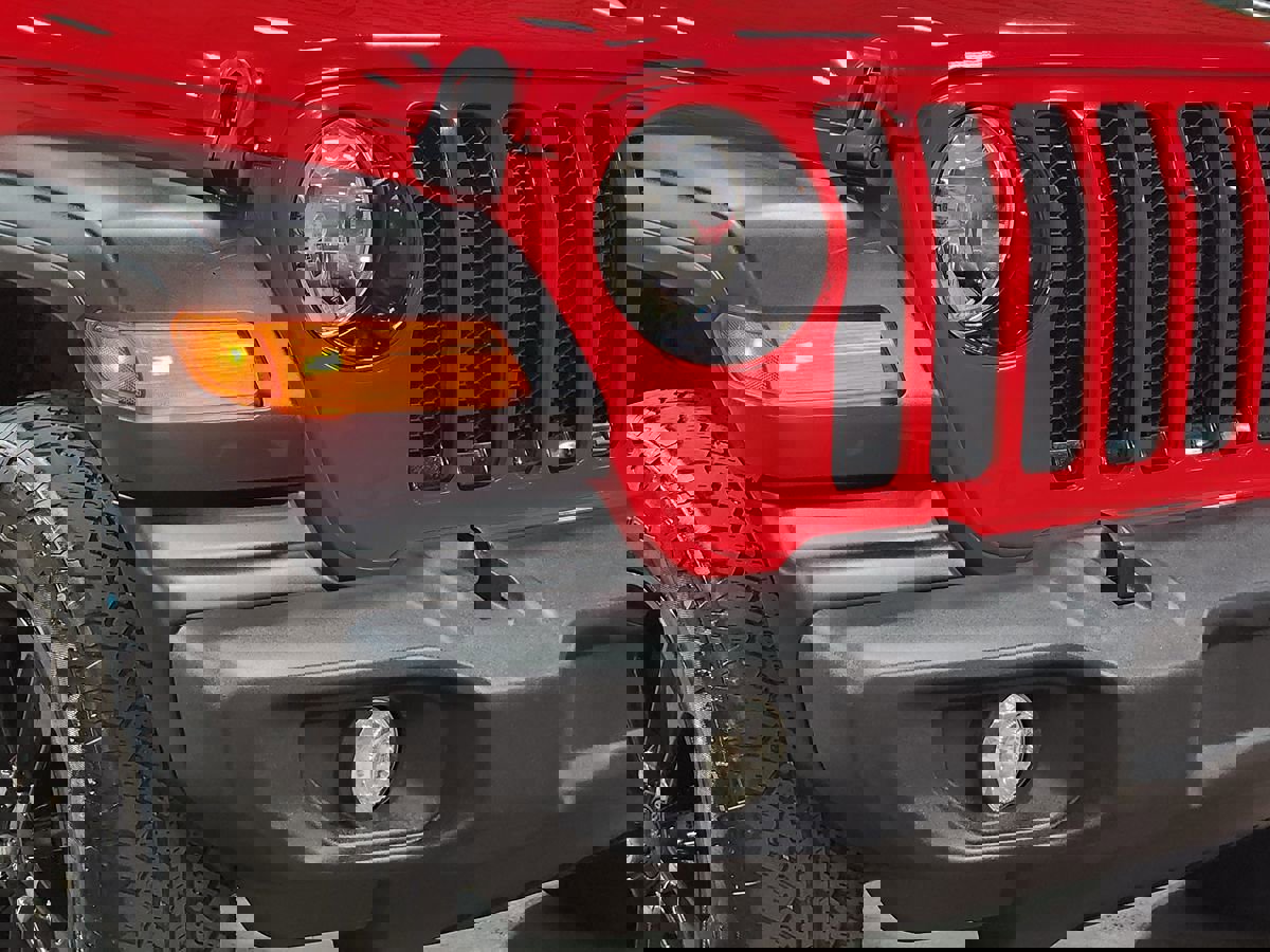 Used 2021 Jeep Wrangler Unlimited Sport image 13