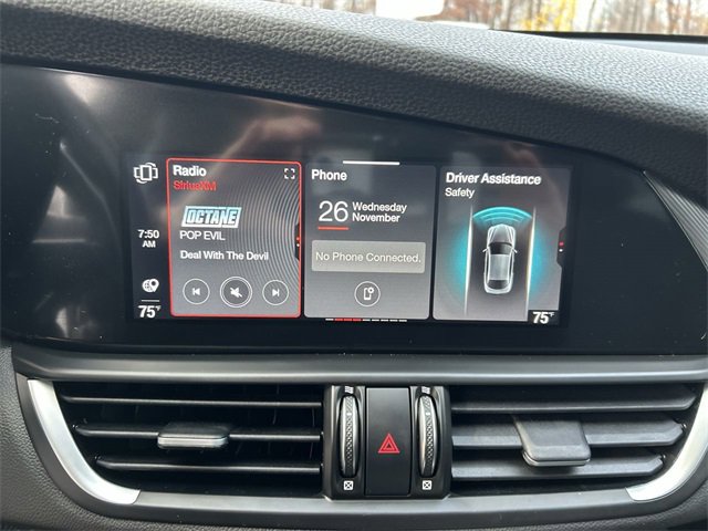 Used 2022 Alfa Romeo Giulia Veloce image 20