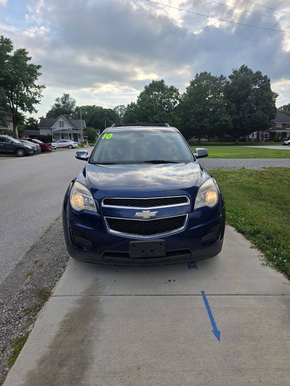 Used 2010 Chevrolet Equinox LT w/ Vehicle Interface Package AWD/4WD image 4