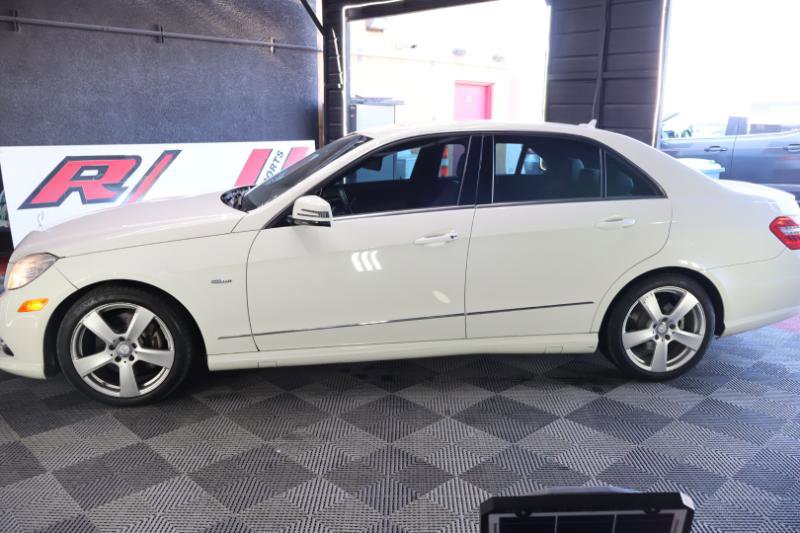 Used 2012 Mercedes-Benz E 350 4MATIC Sedan image 4