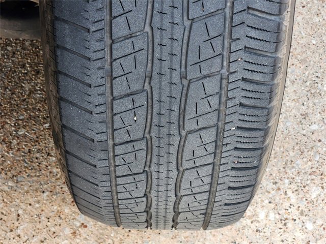 Used 2023 Chevrolet Silverado 1500 RST image 10