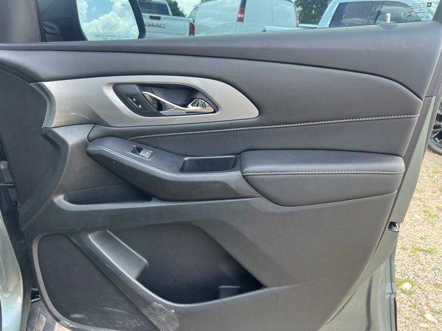 Used 2022 Chevrolet Traverse LT w/ Midnight/Sport Edition AWD/4WD image 10
