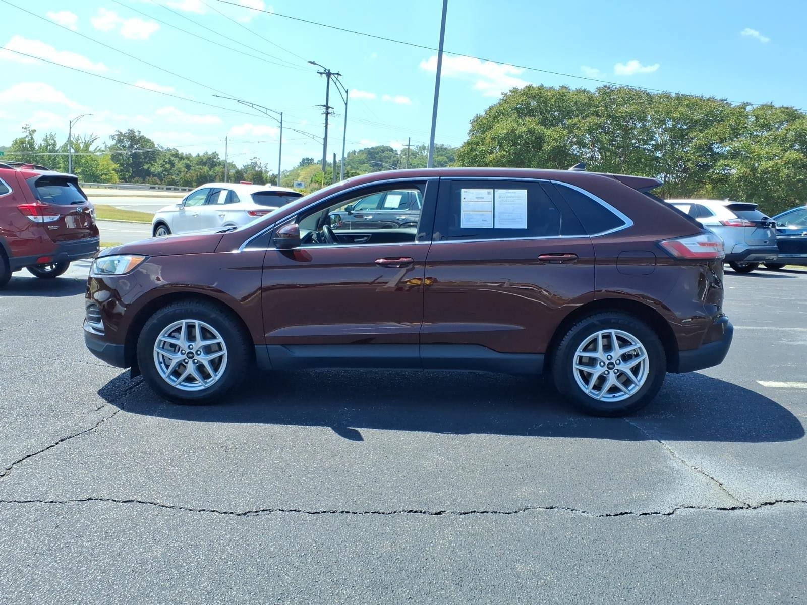 Certified 2024 Ford Edge SEL AWD/4WD image 5