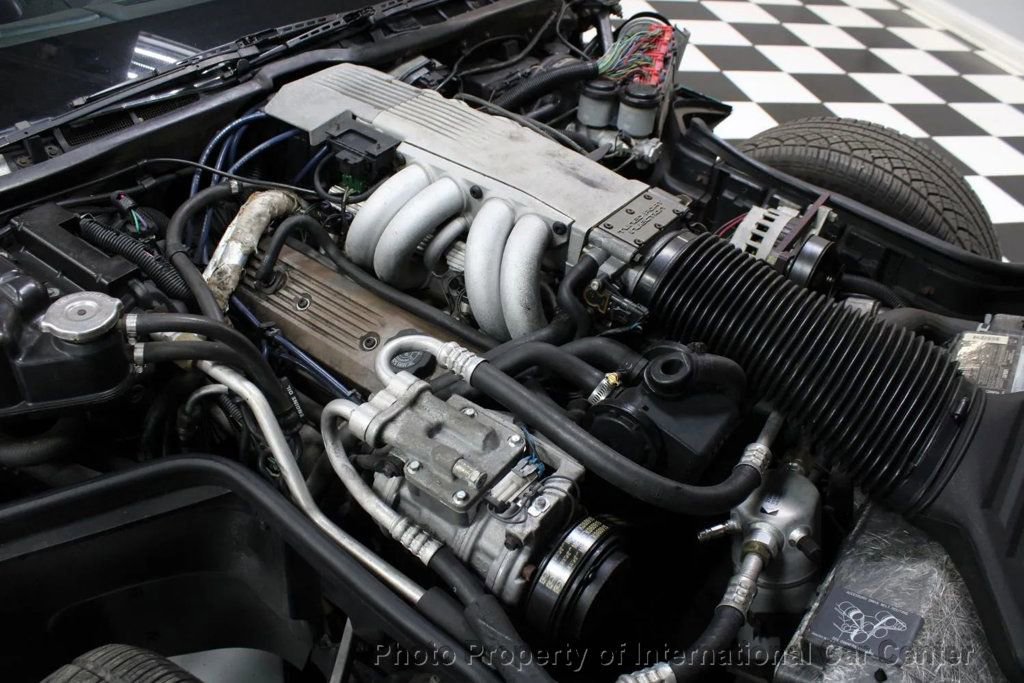 Used 1990 Chevrolet Corvette Convertible image 40