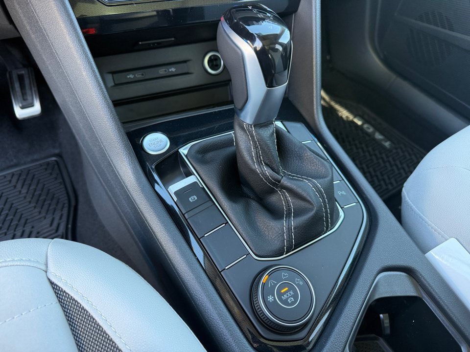 New 2026 Volkswagen Taos SE AWD/4WD image 20