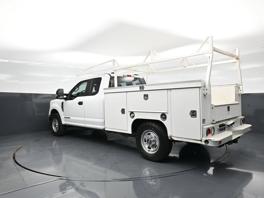 Certified 2022 Ford F250 XL w/ Power Equipment Group RWD image 6