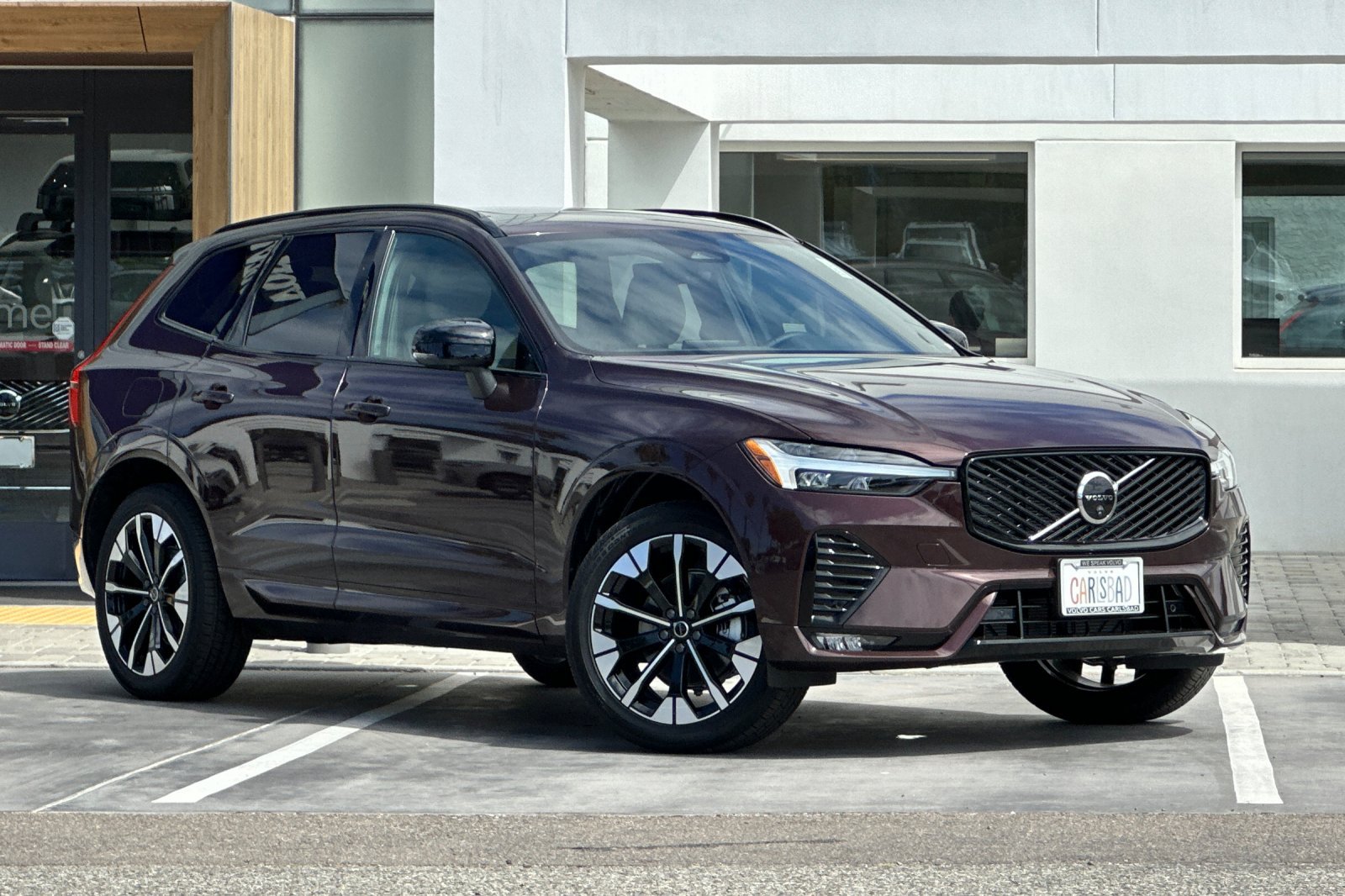 New 2026 Volvo XC60 B5 Plus w/ Protection Package AWD/4WD image 2