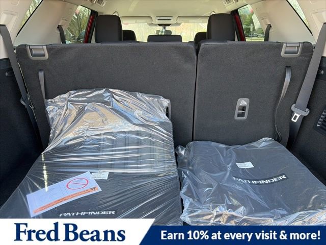 New 2026 Nissan Pathfinder SV image 14