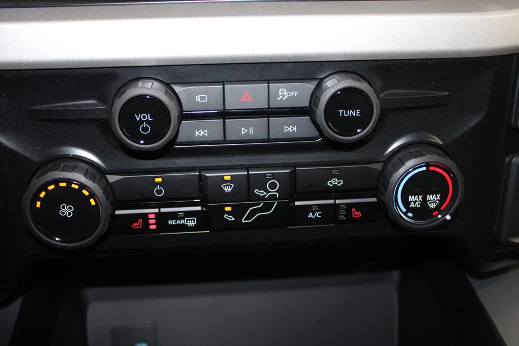 New 2026 Ford F250 XLT w/ XLT Premium Package image 47