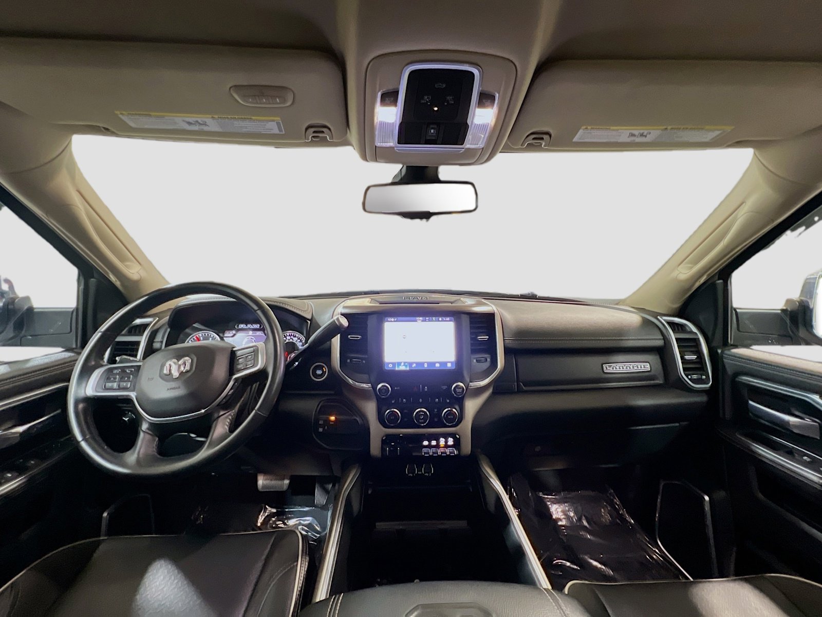 Used 2022 RAM 3500 Laramie image 15