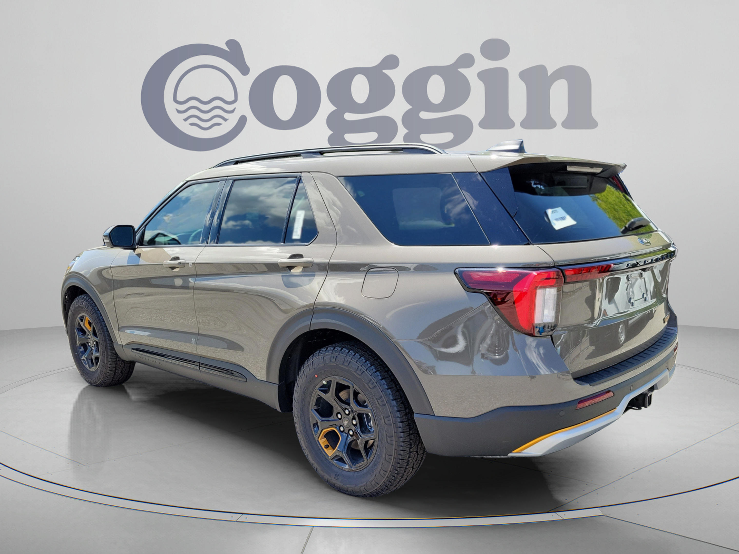 New 2026 Ford Explorer Tremor w/ Tremor Ultimate Package AWD/4WD video 2