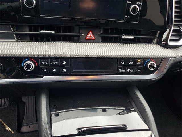 Used 2023 Kia Sportage LX image 25
