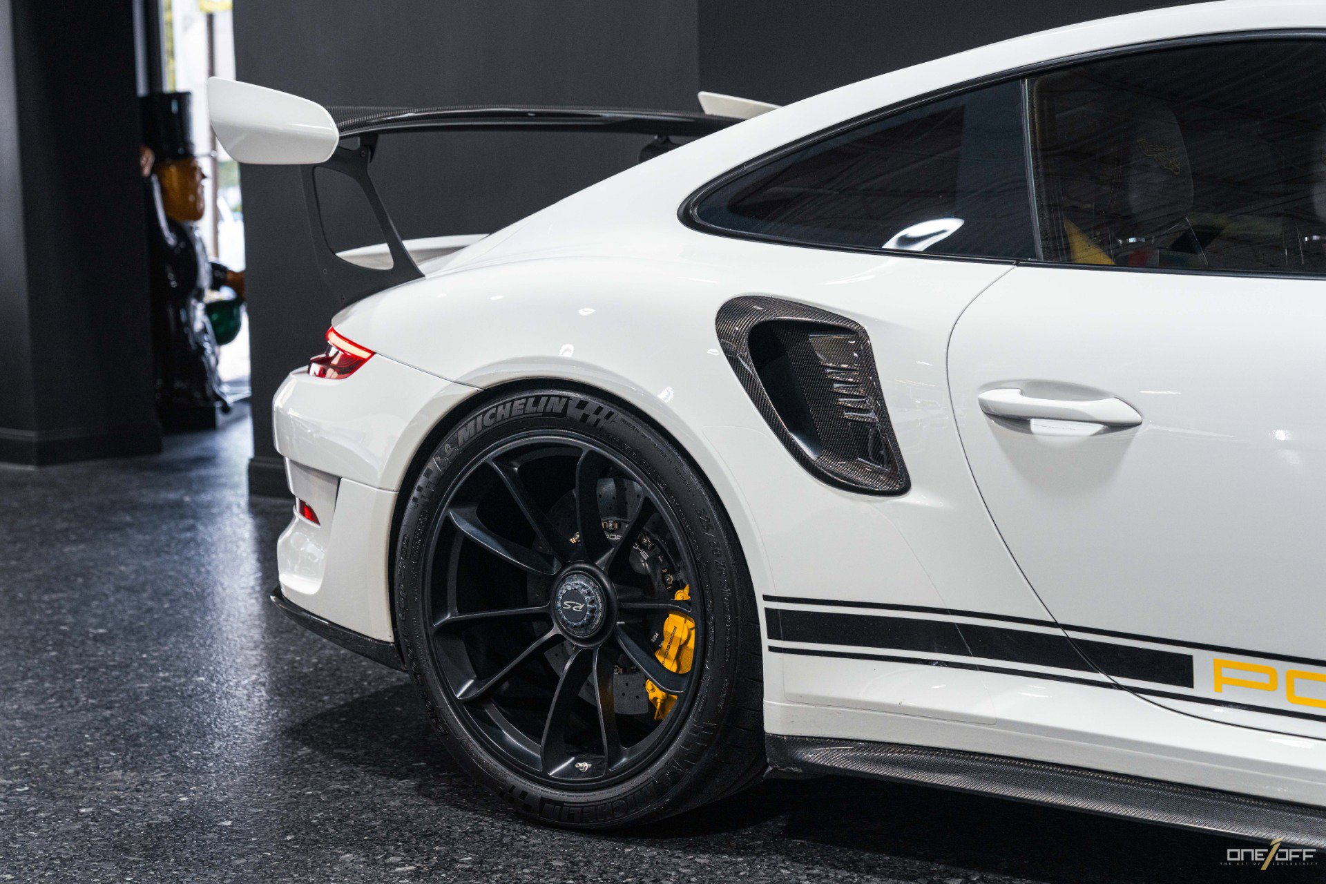 Used 2019 Porsche 911 GT3 RS image 15