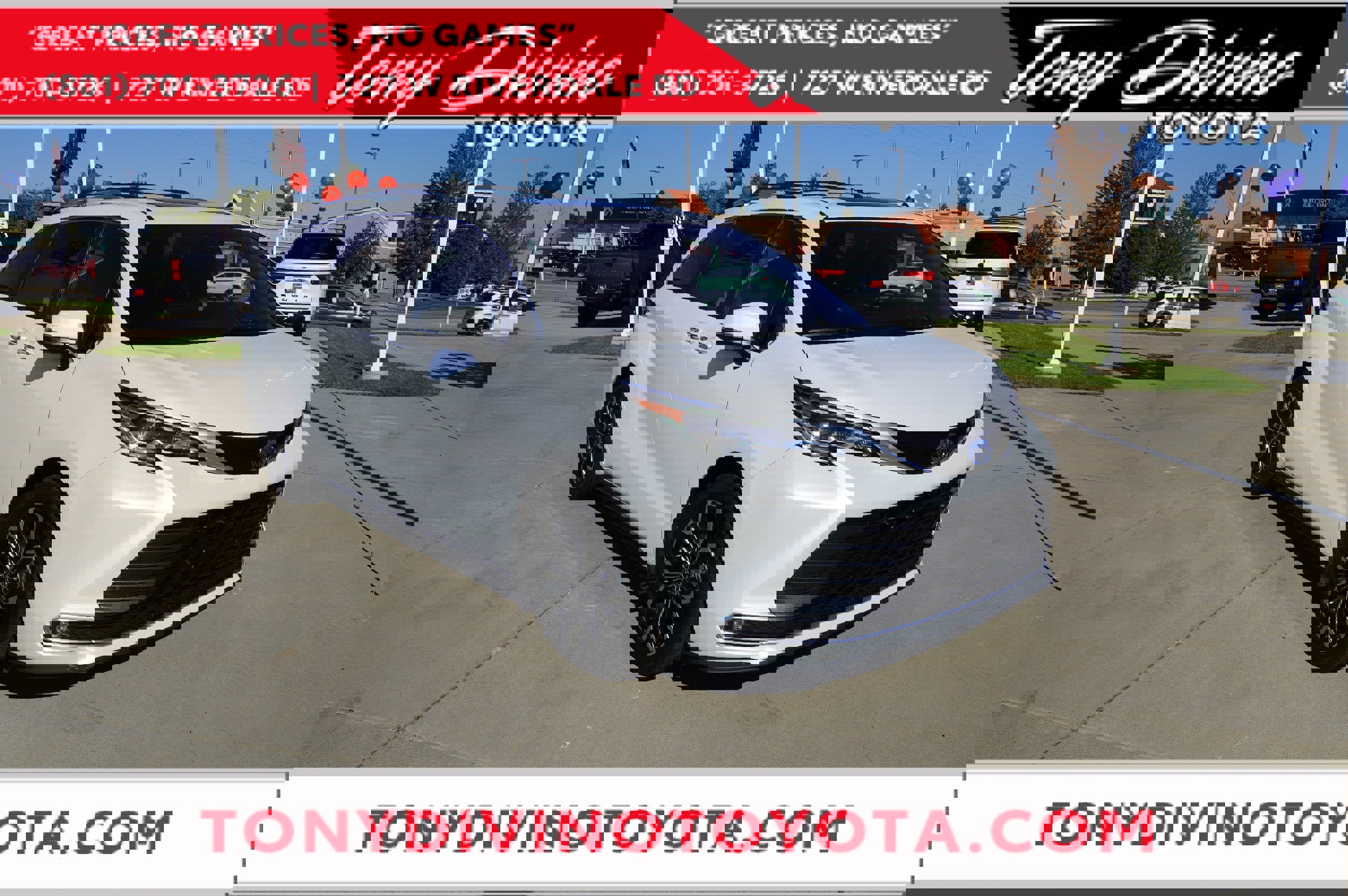 Used 2025 Toyota Sienna Platinum