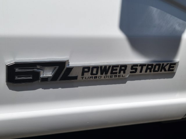 New 2024 Ford F350 XLT RWD image 12