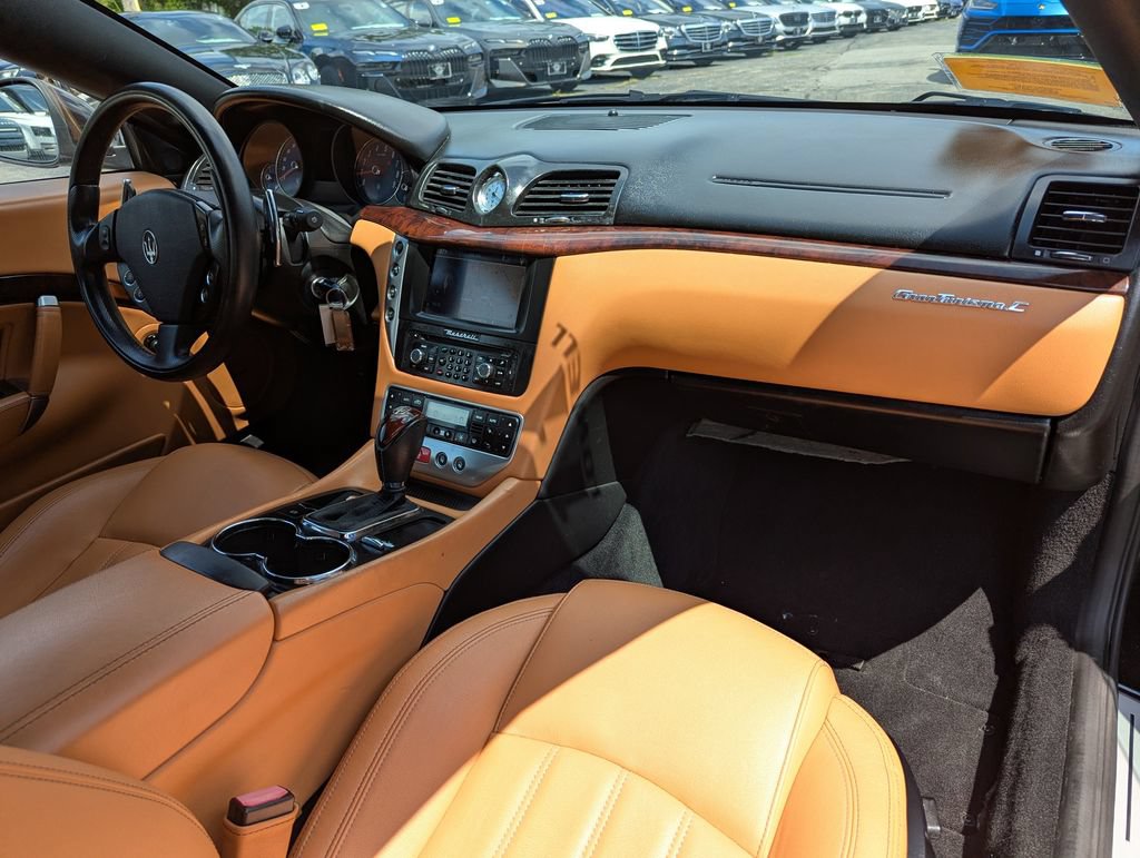 Used 2011 Maserati GranTurismo Convertible RWD image 30
