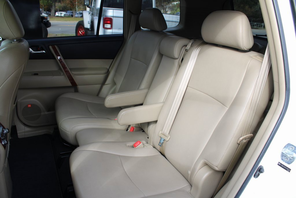 Used 2012 Toyota Highlander Limited image 32