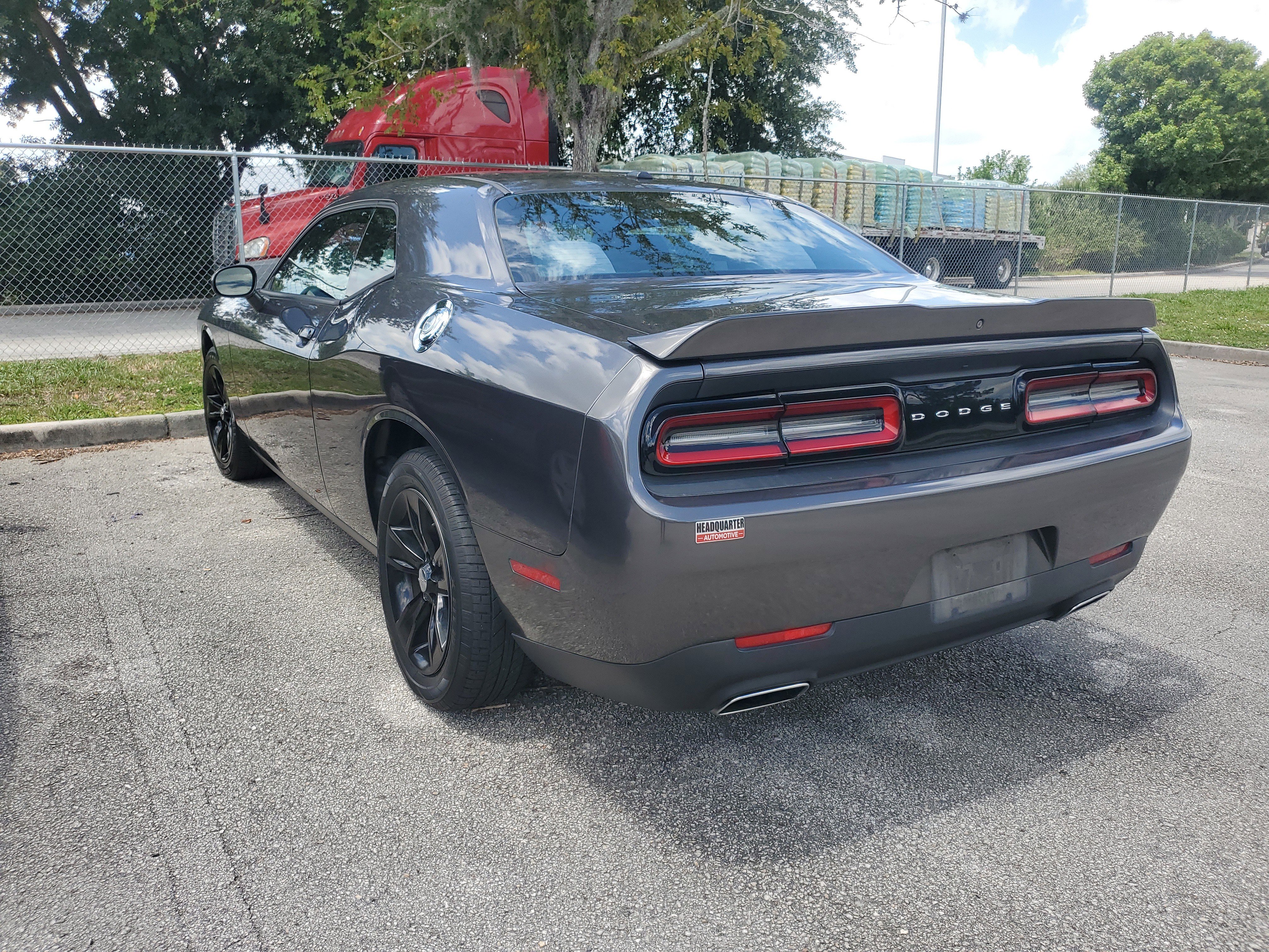 Used 2018 Dodge Challenger SXT RWD image 3