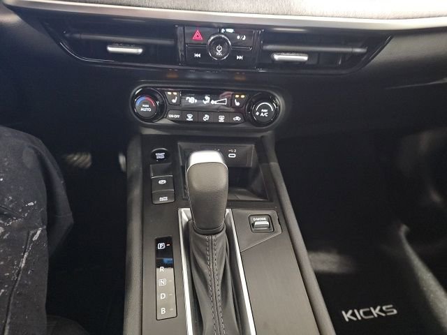 New 2026 Nissan Kicks SV w/ SV Premium Package AWD/4WD image 15