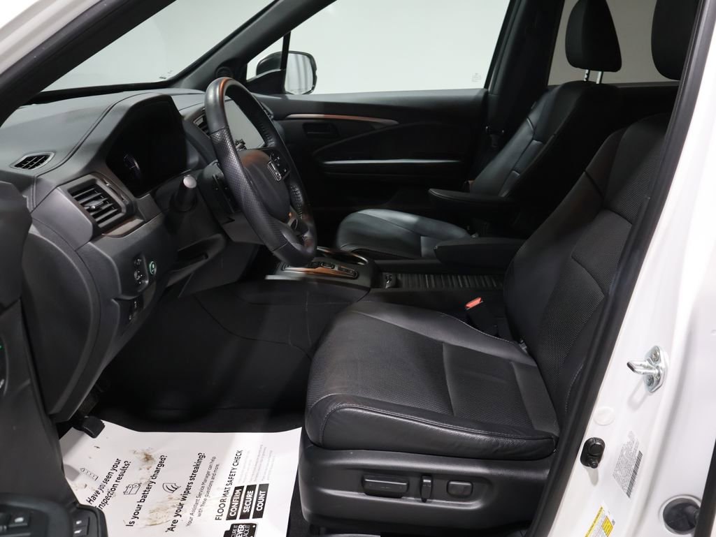 Used 2023 Honda Passport EX-L image 10