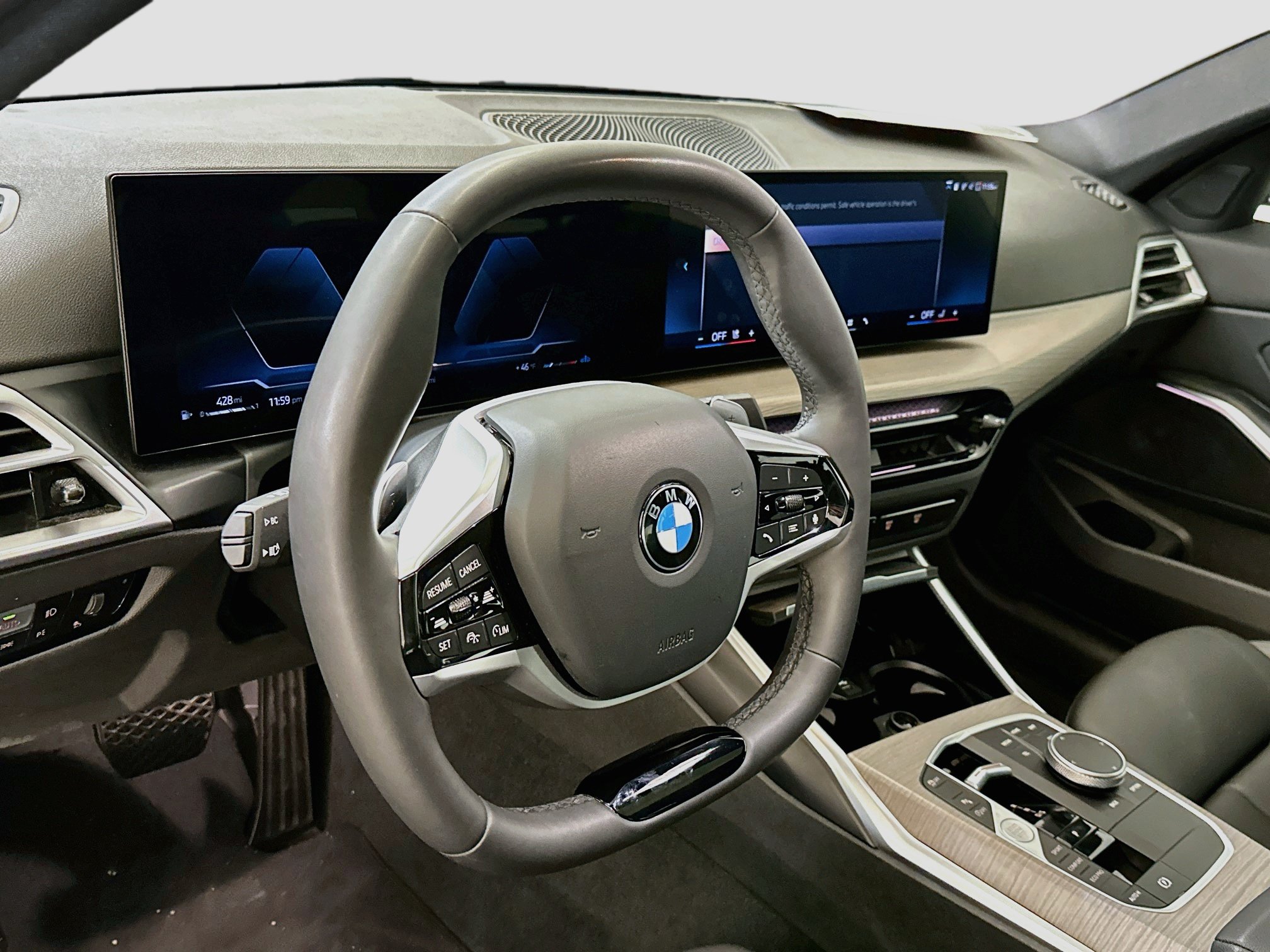 Used 2026 BMW 330i xDrive Sedan AWD/4WD image 18