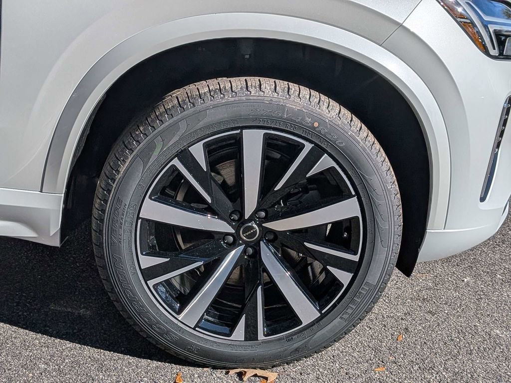 New 2026 Volvo XC90 B5 Core AWD/4WD image 11