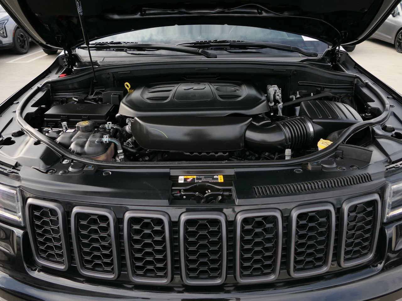 Used 2021 Jeep Grand Cherokee Limited X image 28