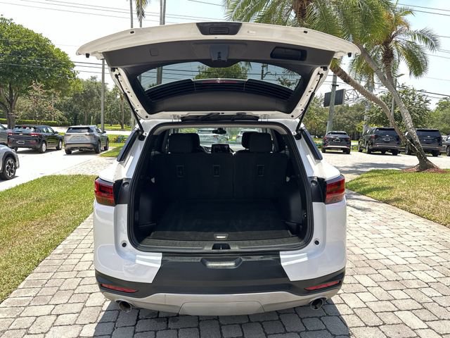 Used 2023 Chevrolet Blazer LT w/ Driver Confidence Package FWD image 28