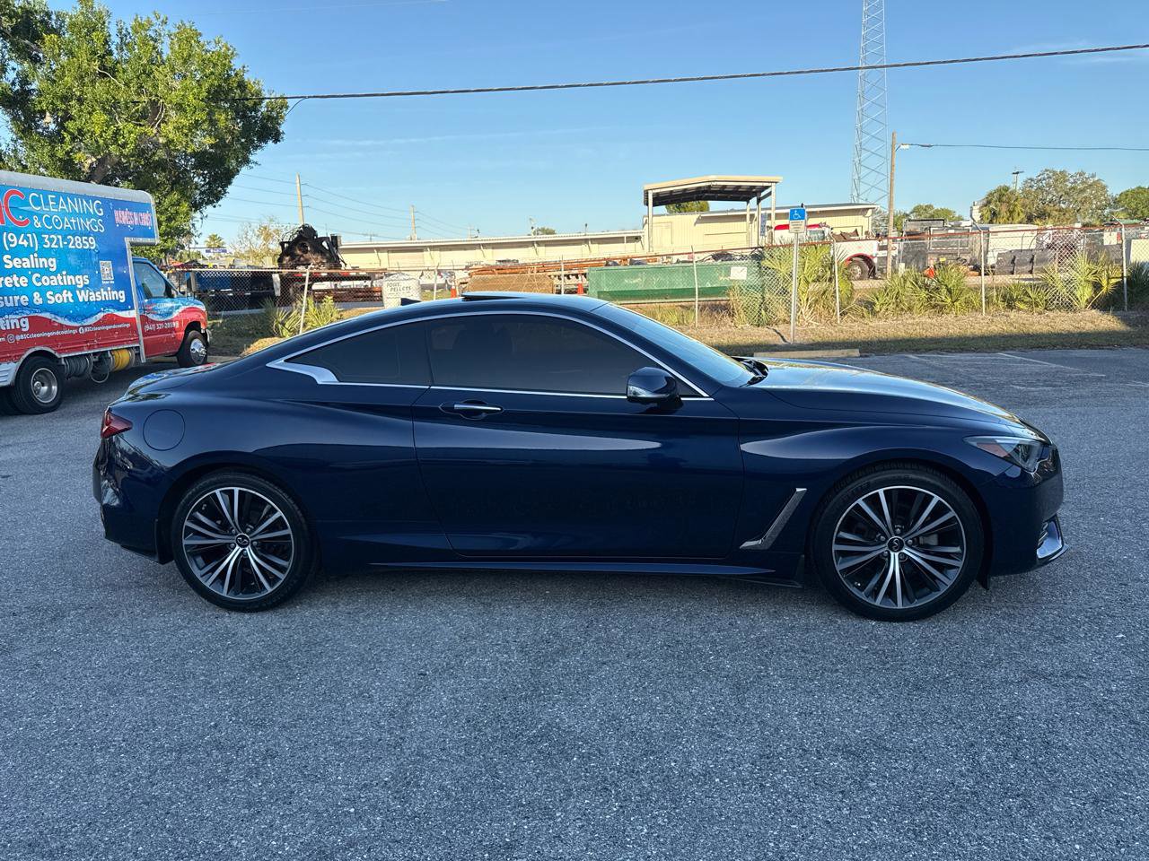 Used 2021 INFINITI Q60 3.0t Luxe w/ Essential Package image 4