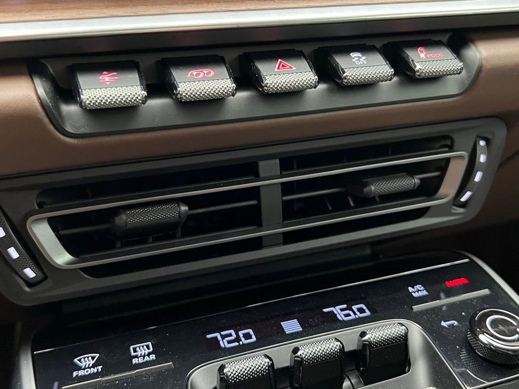 Certified 2025 Porsche 911 Turbo S AWD/4WD image 12