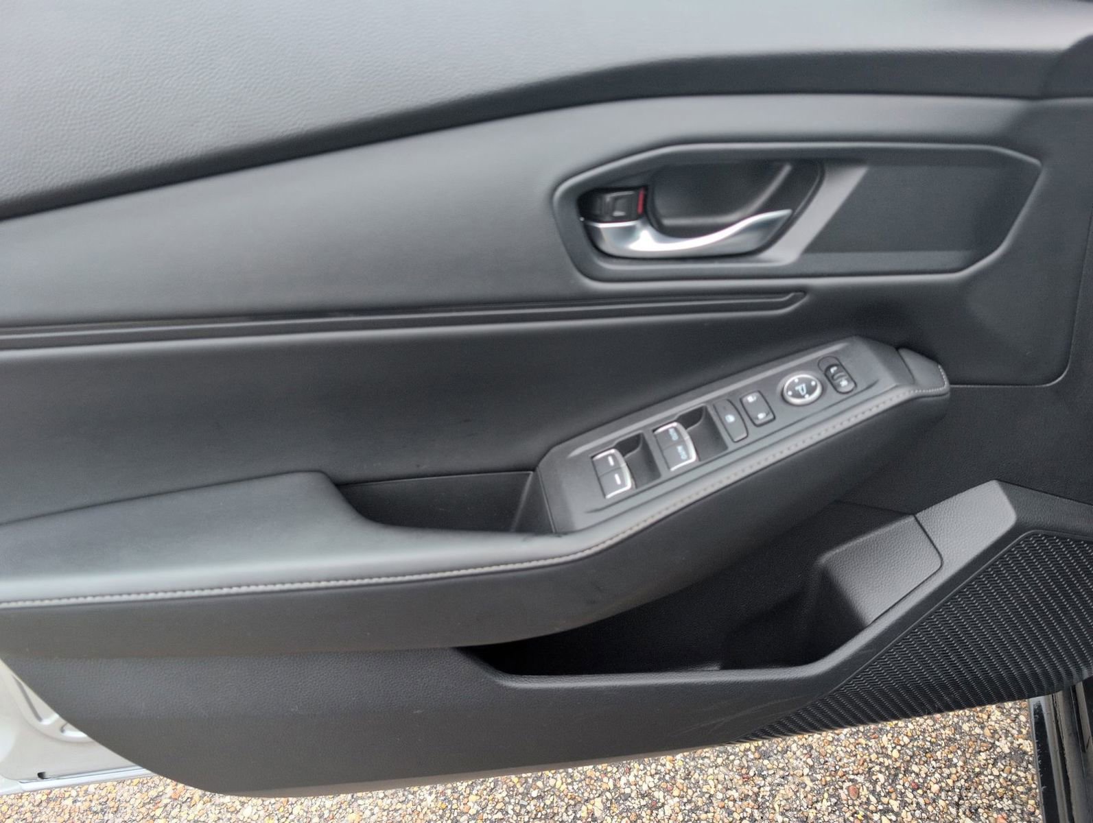 Used 2024 Honda Accord Sport image 16