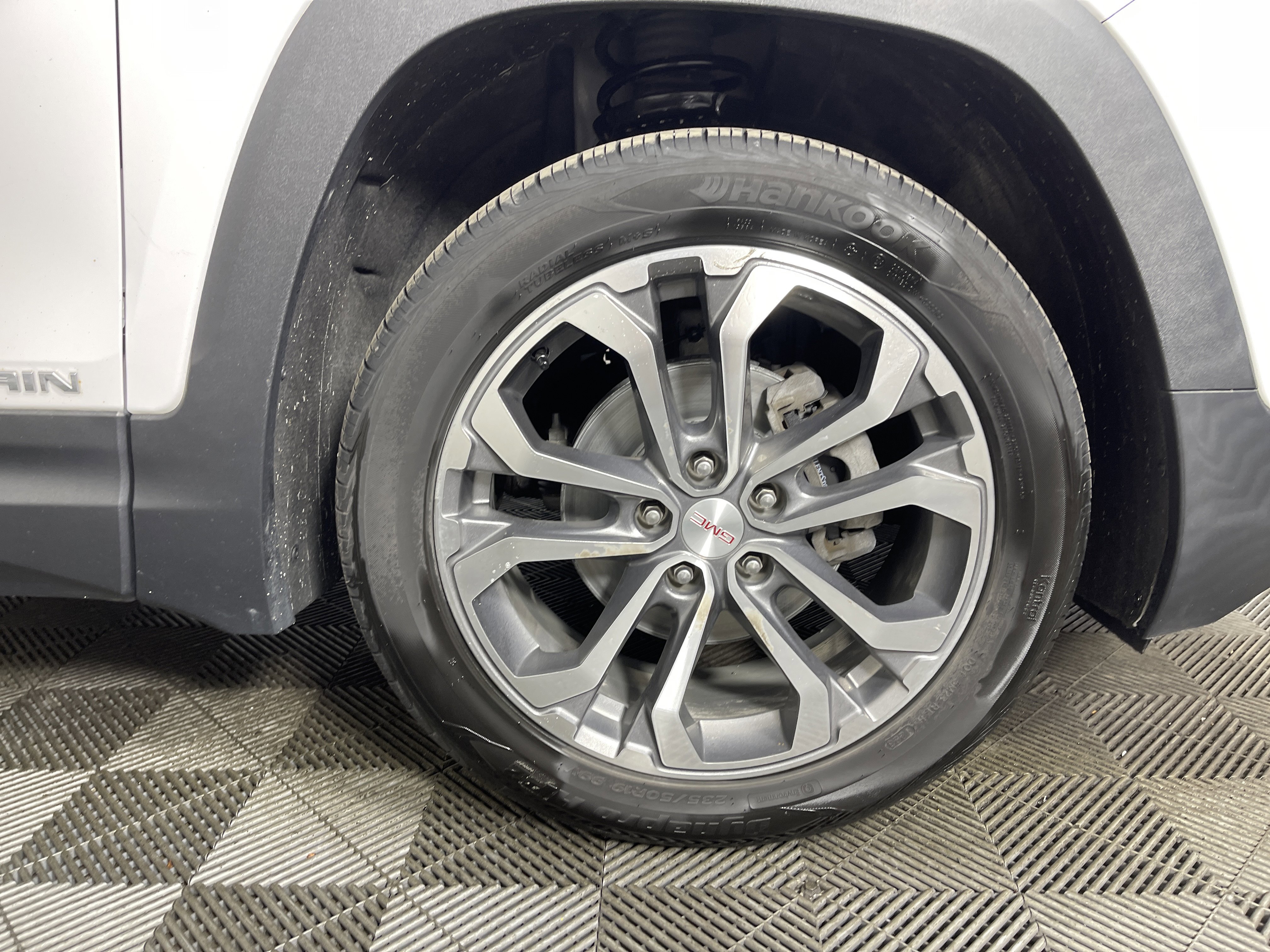 Used 2020 GMC Terrain SLT w/ Preferred Package image 8