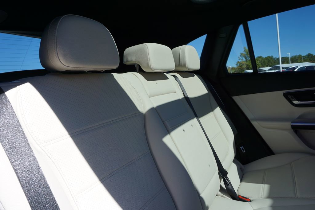 New 2026 Mercedes-Benz GLC 300 4MATIC image 55