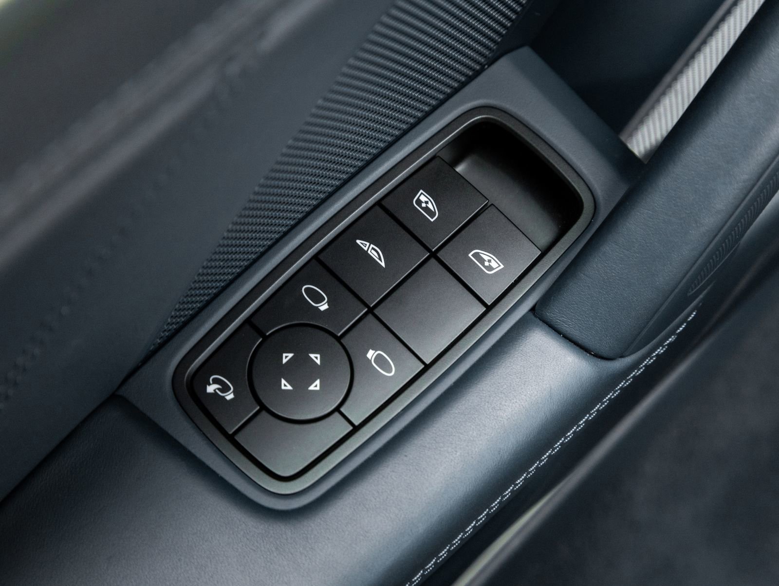 Certified 2024 Porsche 911 Turbo S image 19