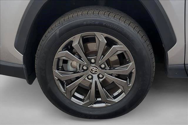 Used 2024 Toyota RAV4 Limited AWD/4WD image 30