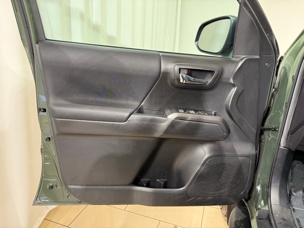 Certified 2022 Toyota Tacoma TRD Sport image 14