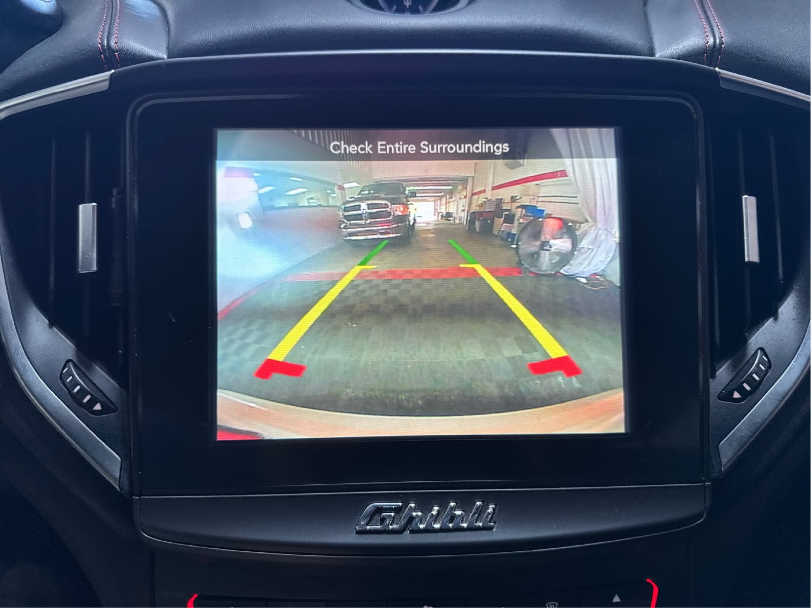 Used 2018 Maserati Ghibli S RWD image 29