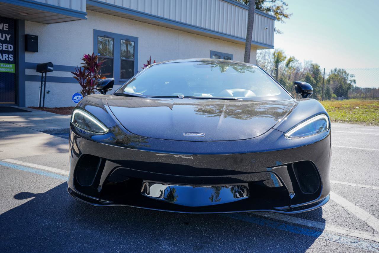 Used 2021 McLaren GT image 3