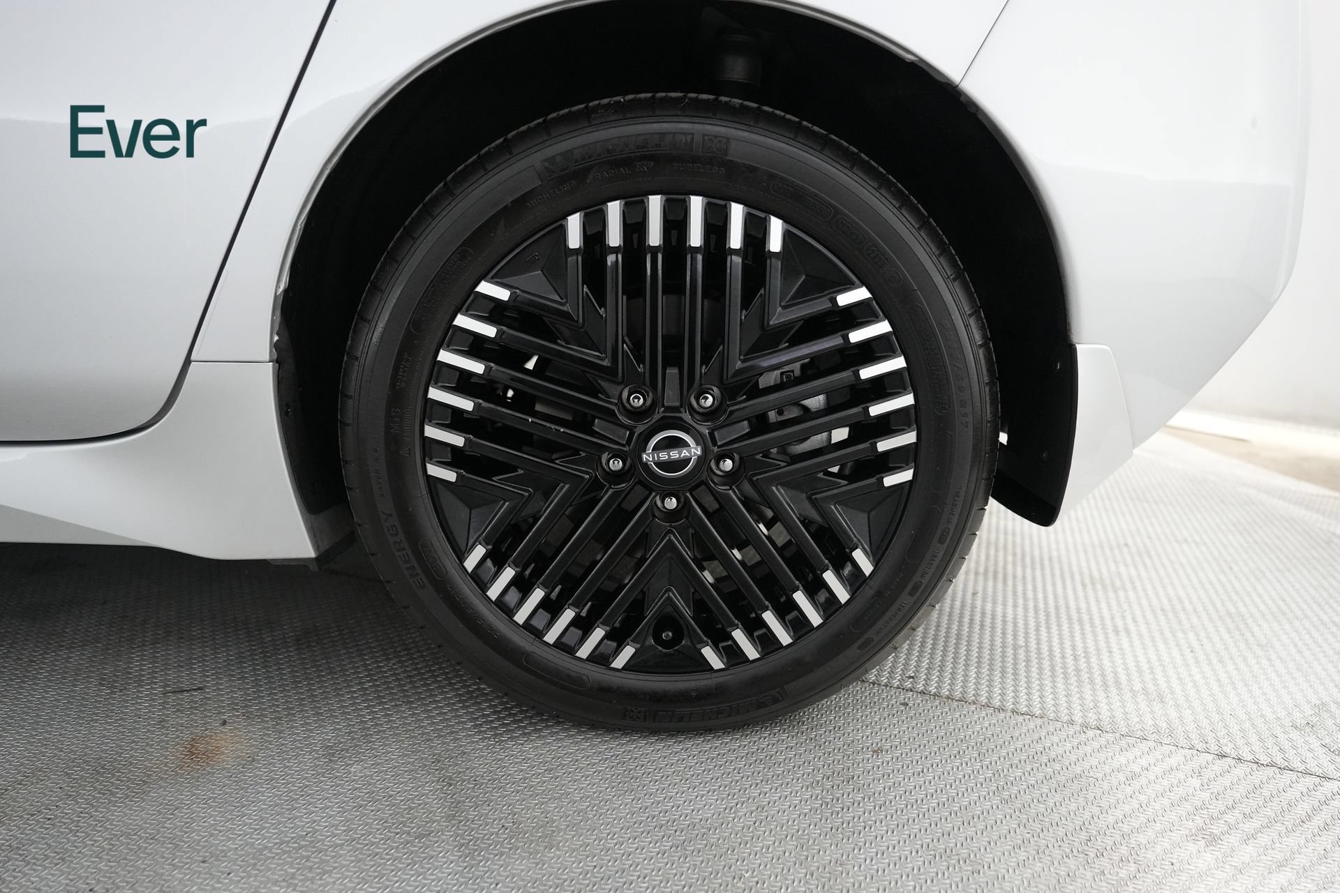 Used 2024 Nissan Leaf SV Plus FWD image 9