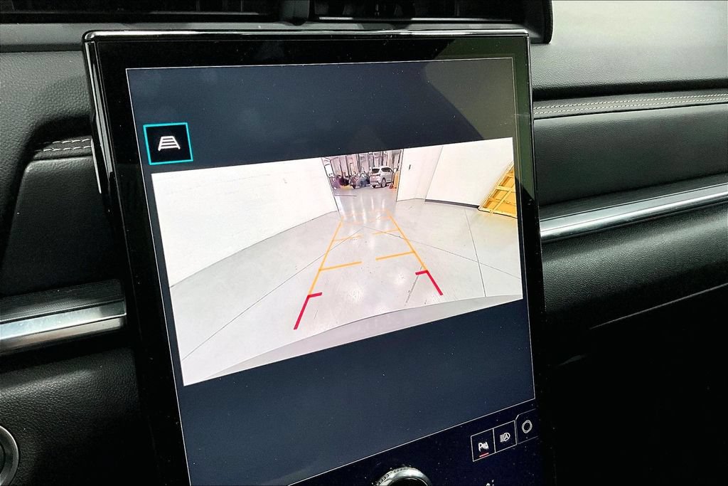 Used 2025 GMC Terrain Elevation FWD image 27