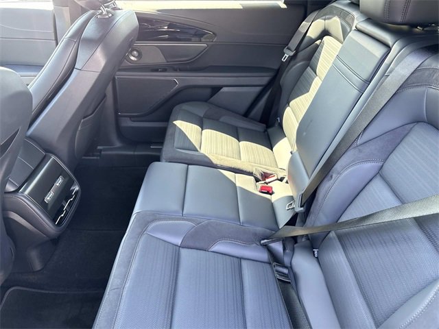 New 2025 Lincoln Nautilus Reserve w/ Jet Appearance Package image 18