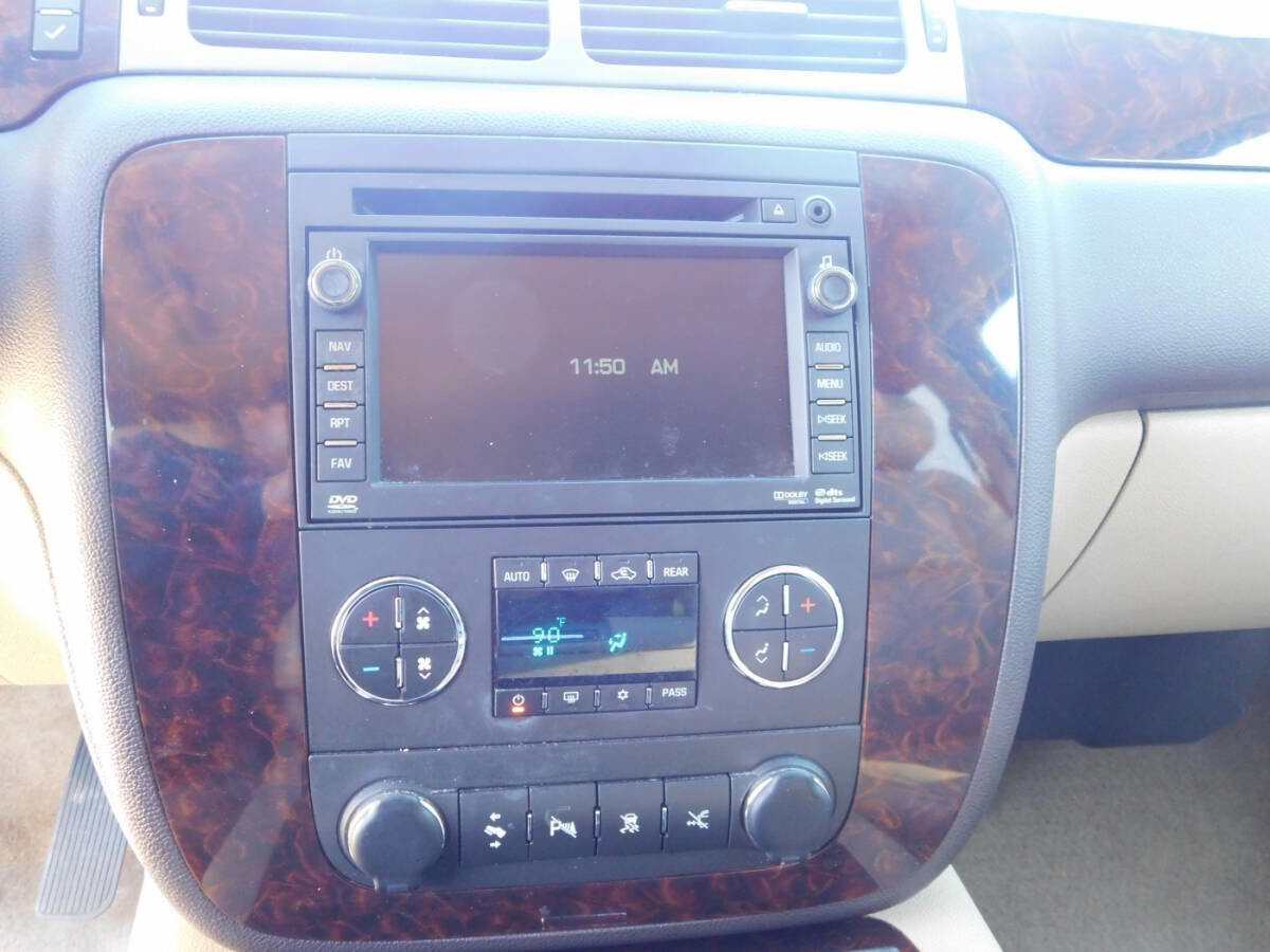 Used 2011 GMC Yukon Denali image 13