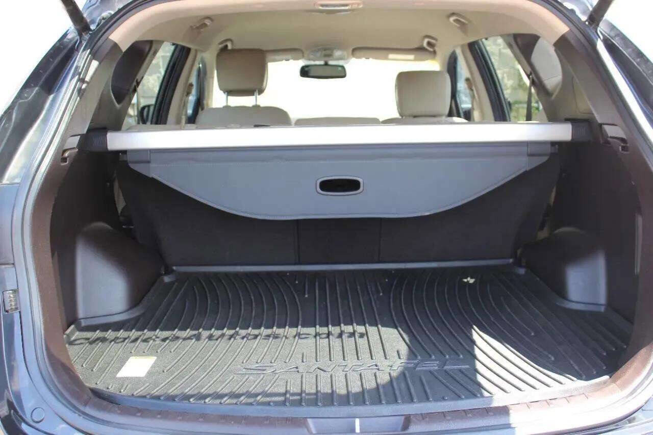 Used 2017 Hyundai Santa Fe Sport 2.0T AWD/4WD image 9