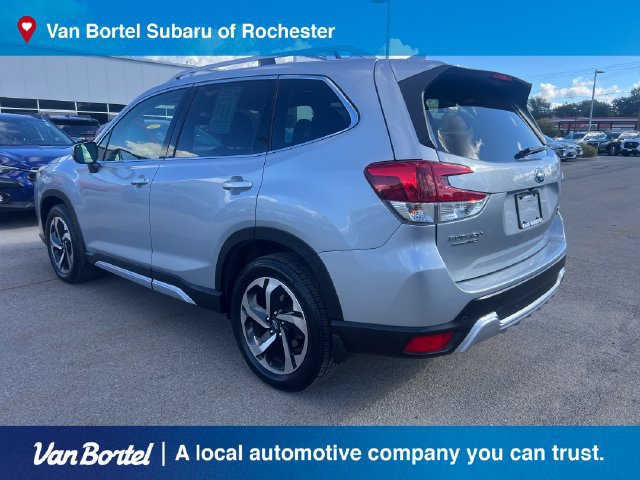 Used 2023 Subaru Forester Touring AWD/4WD image 4