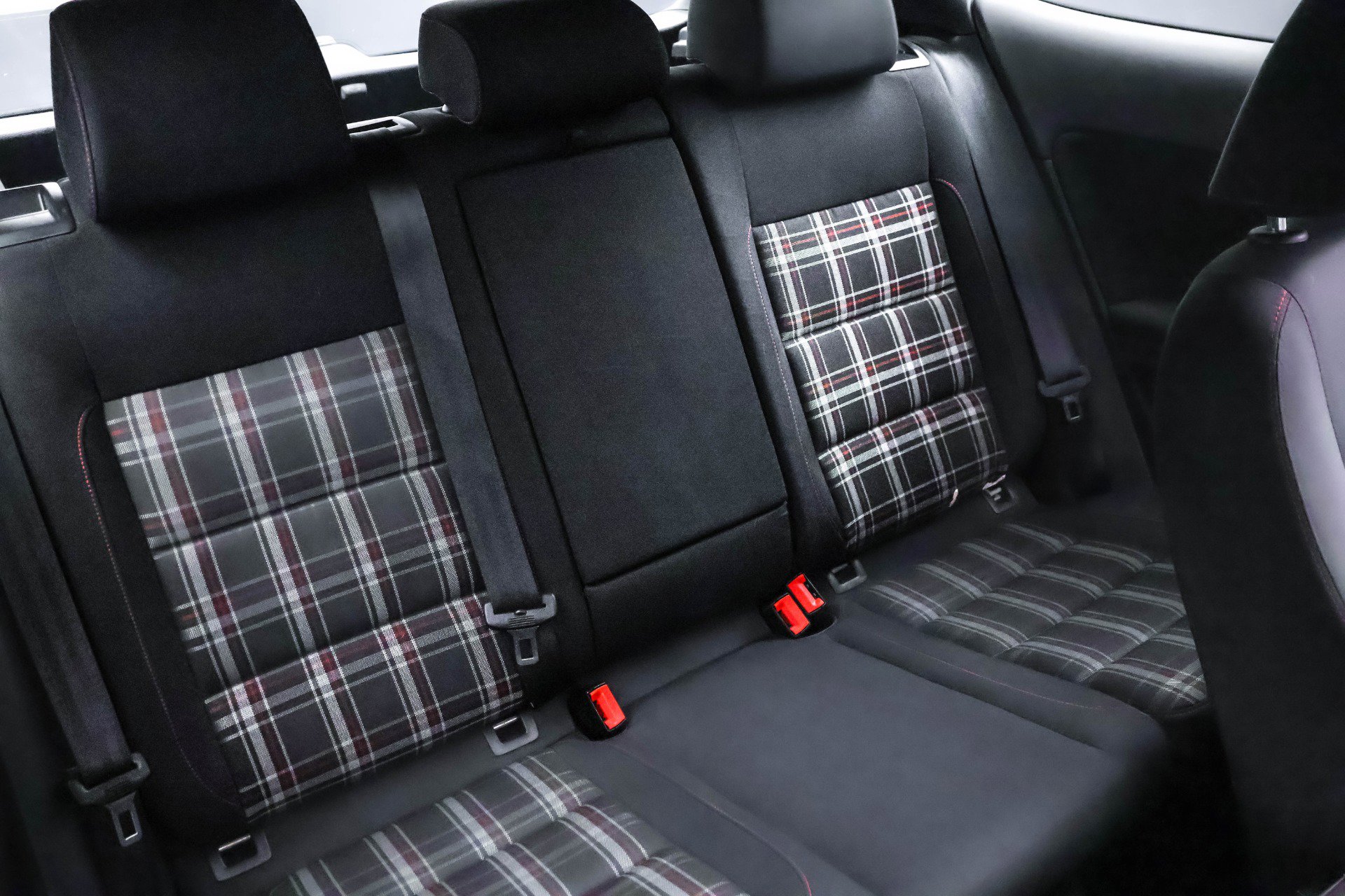 Used 2013 Volkswagen GTI Autobahn image 19