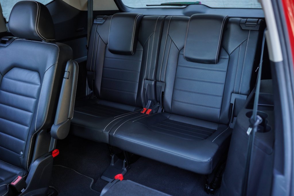 Used 2022 Volkswagen Atlas SEL Premium image 24